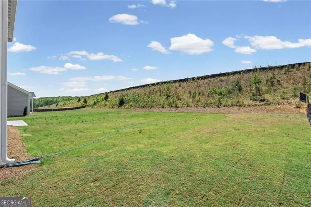 150 Hidden Fields WAY Hoschton, GA 30548