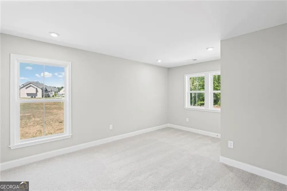 150 Hidden Fields WAY Hoschton, GA 30548