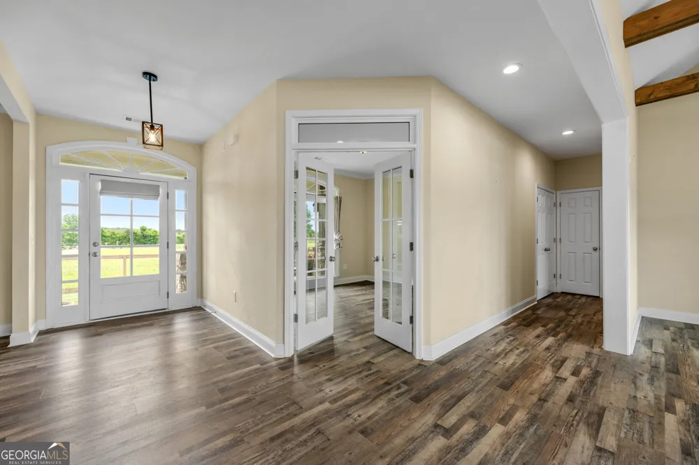 180 Spears LN Mansfield, GA 30055