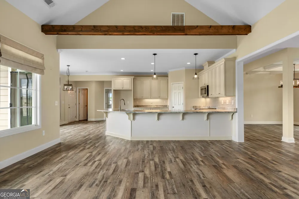 180 Spears LN Mansfield, GA 30055