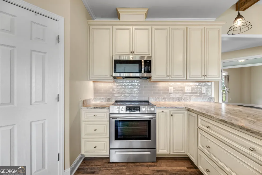180 Spears LN Mansfield, GA 30055