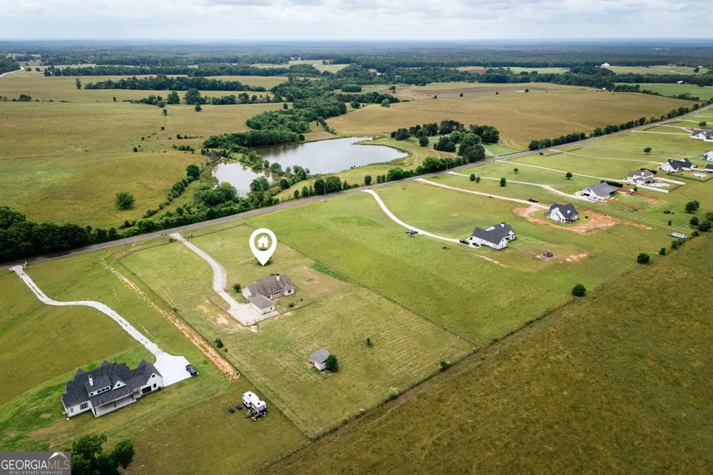 180 Spears LN Mansfield, GA 30055
