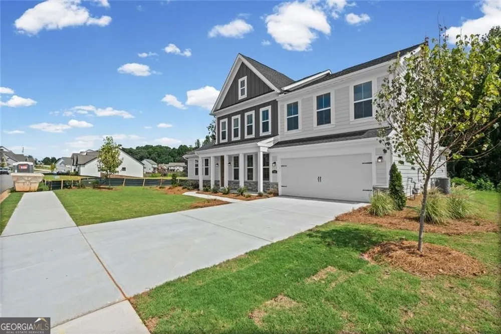 159 Hidden Fields WAY Hoschton, GA 30548
