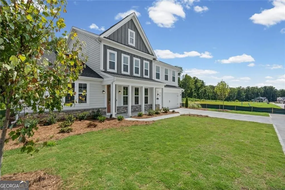 159 Hidden Fields WAY Hoschton, GA 30548