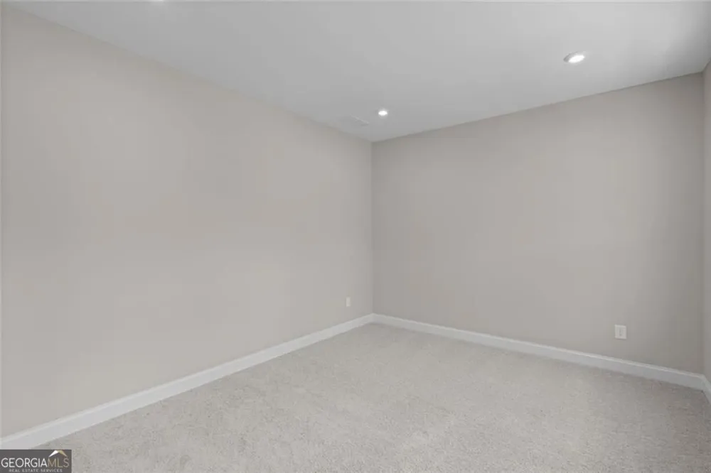 159 Hidden Fields WAY Hoschton, GA 30548