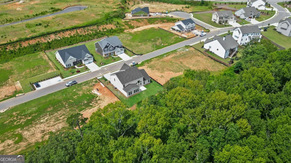 159 Hidden Fields WAY Hoschton, GA 30548