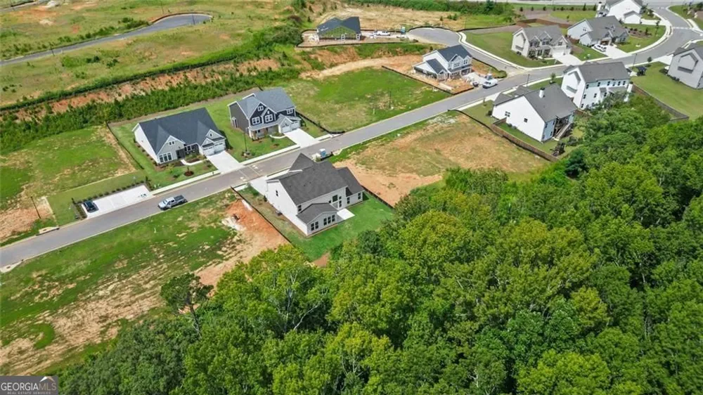 159 Hidden Fields WAY Hoschton, GA 30548