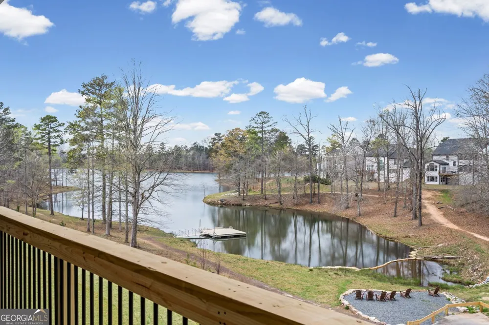 82 Clear Lake PKWY Hoschton, GA 30548