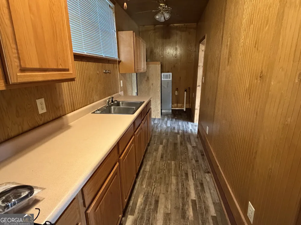 1606 Roberson ST Dublin, GA 31021