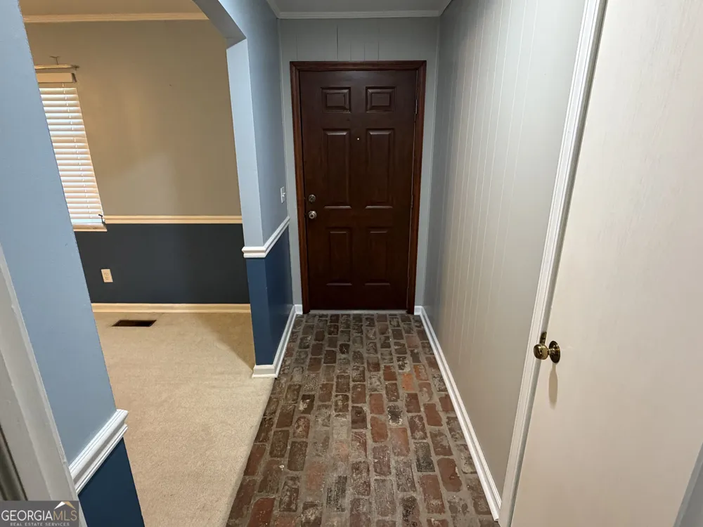 1606 Roberson ST Dublin, GA 31021