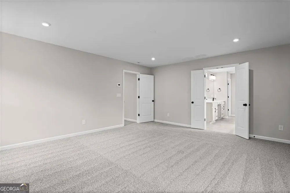 208 Pickens Bluff LN Hiram, GA 30141