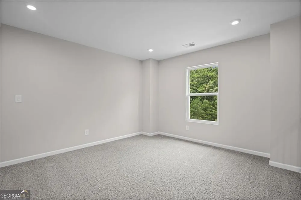 208 Pickens Bluff LN Hiram, GA 30141