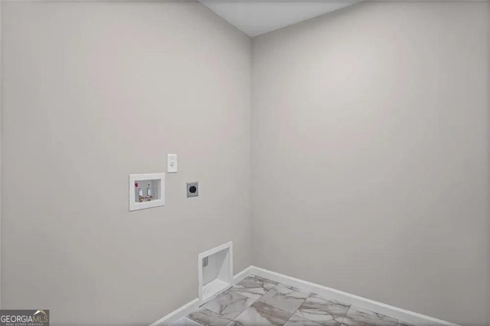 208 Pickens Bluff LN Hiram, GA 30141