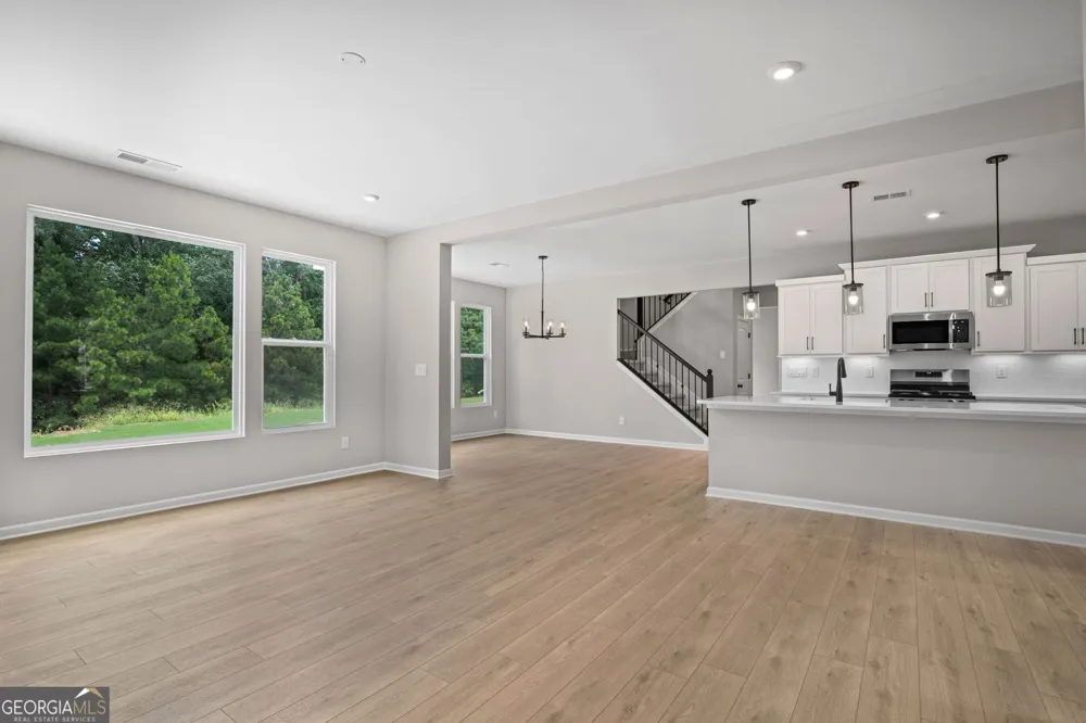 208 Pickens Bluff LN Hiram, GA 30141
