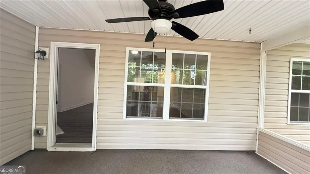 1890 Roxey LN Winder, GA 30680