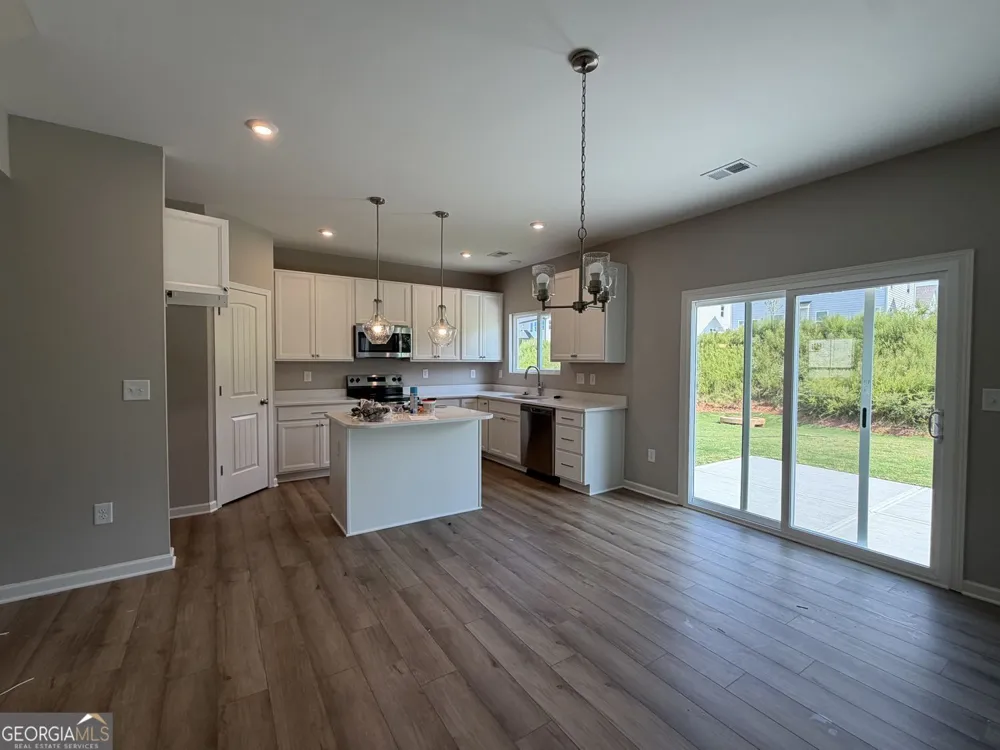 123 Warrior CT Hoschton, GA 30548
