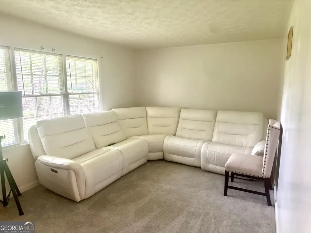 1822 Hallmark DR Griffin, GA 30223