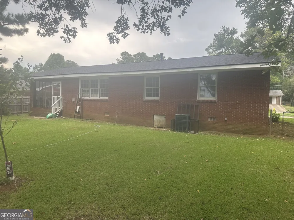 1822 Hallmark DR Griffin, GA 30223