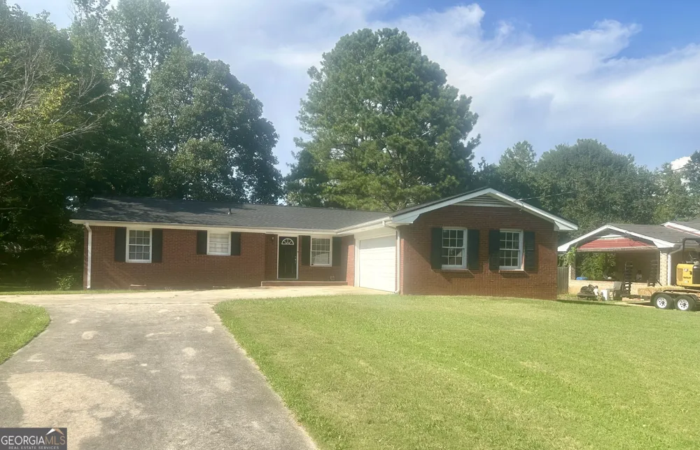 1822 Hallmark DR Griffin, GA 30223