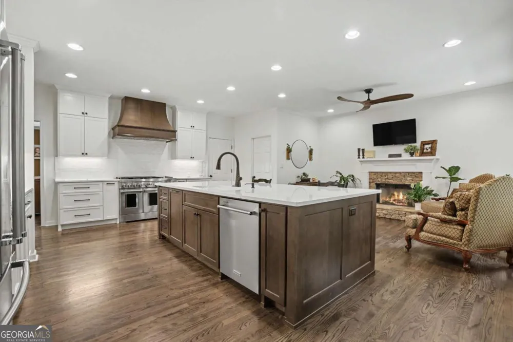 1810 Millside TER Dacula, GA 30019
