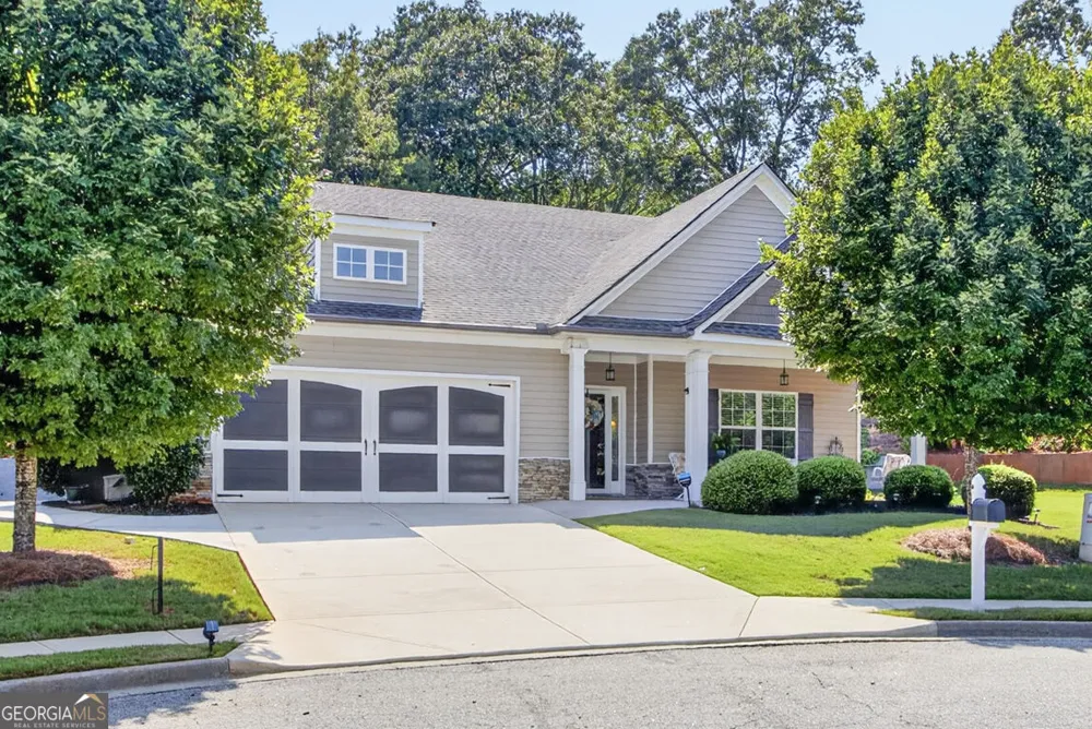 835 Ideal PL Winder, GA 30680