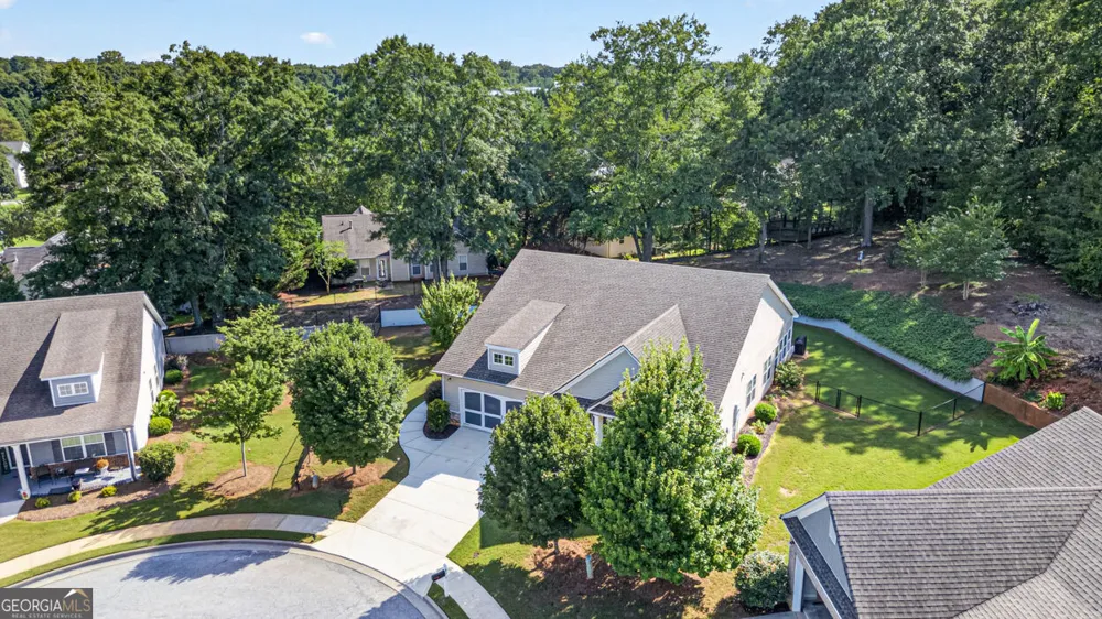 835 Ideal PL Winder, GA 30680
