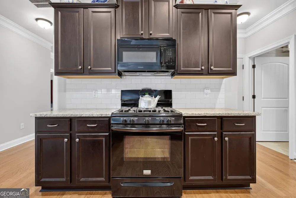 835 Ideal PL Winder, GA 30680