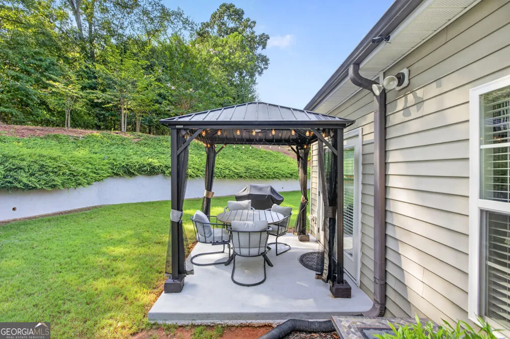 835 Ideal PL Winder, GA 30680
