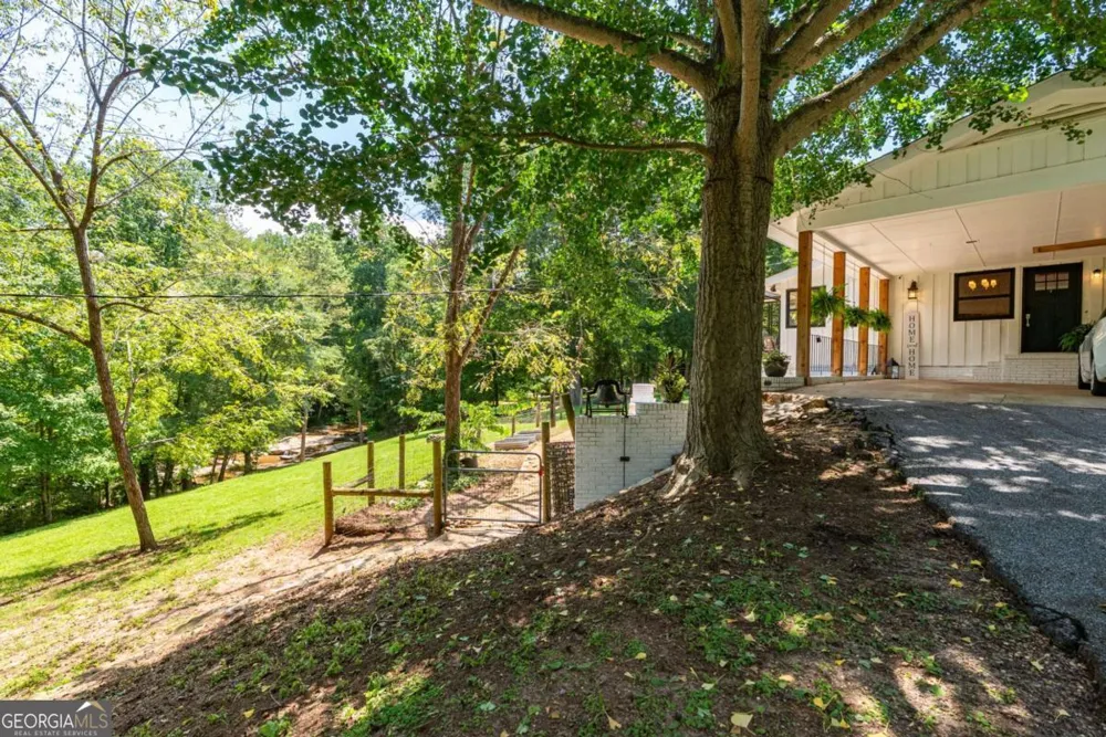 2425 Spratlin Mill RD Hull, GA 30646