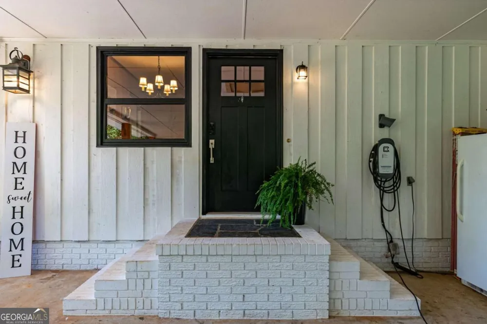 2425 Spratlin Mill RD Hull, GA 30646