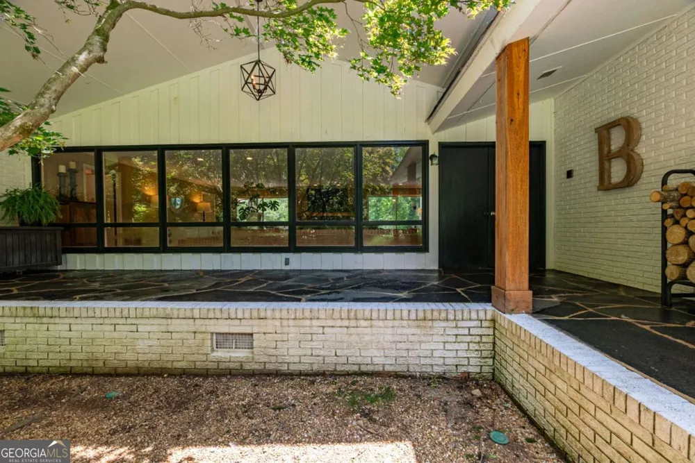 2425 Spratlin Mill RD Hull, GA 30646
