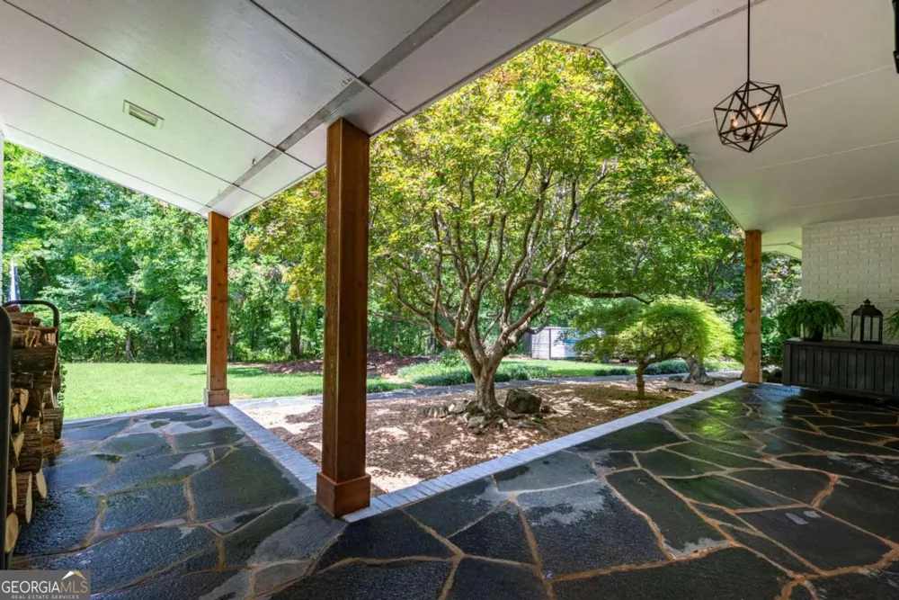 2425 Spratlin Mill RD Hull, GA 30646