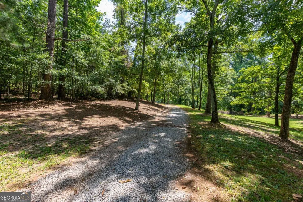 2425 Spratlin Mill RD Hull, GA 30646