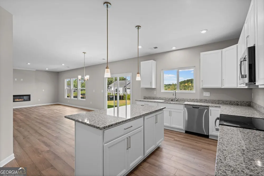 188 Warrior CT Hoschton, GA 30548