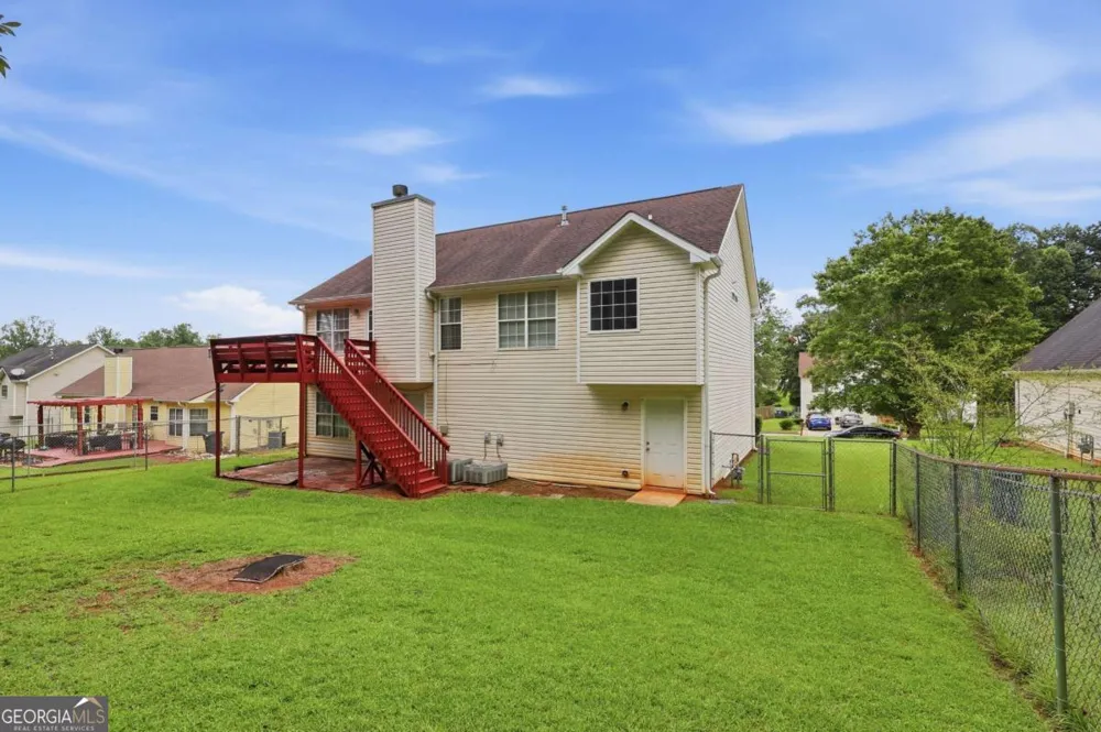 165 Syracuse LN Covington, GA 30016