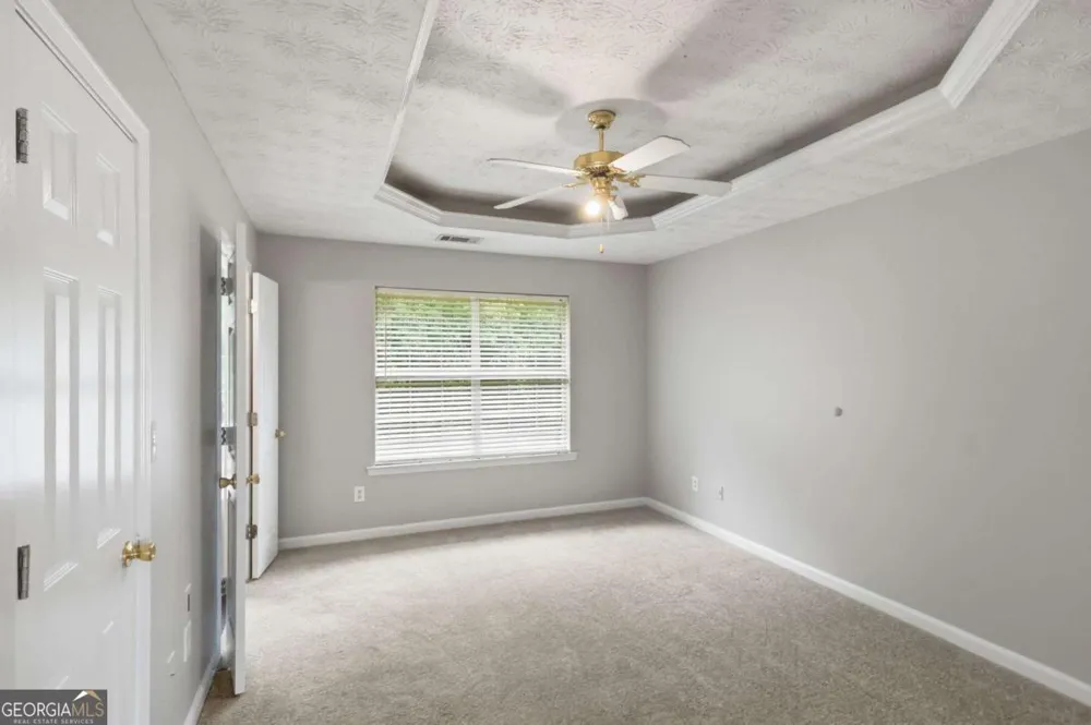 165 Syracuse LN Covington, GA 30016