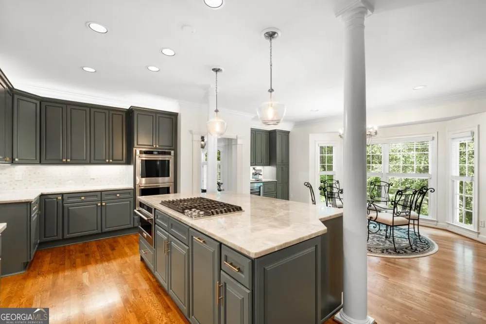 345 W Berwicke CMN NE Sandy Springs, GA 30342
