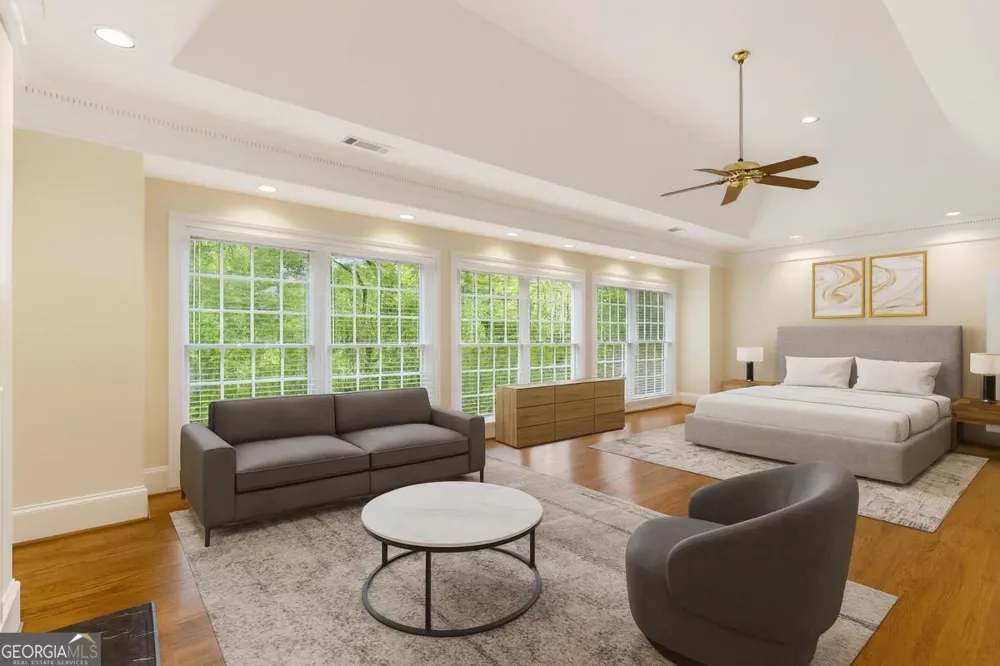 345 W Berwicke CMN NE Sandy Springs, GA 30342