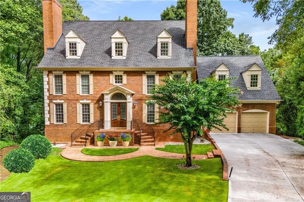345 W Berwicke CMN NE Sandy Springs, GA 30342