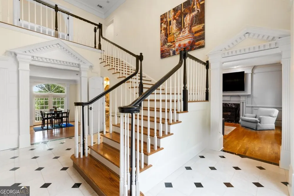 345 W Berwicke CMN NE Sandy Springs, GA 30342
