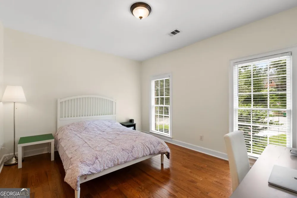 345 W Berwicke CMN NE Sandy Springs, GA 30342