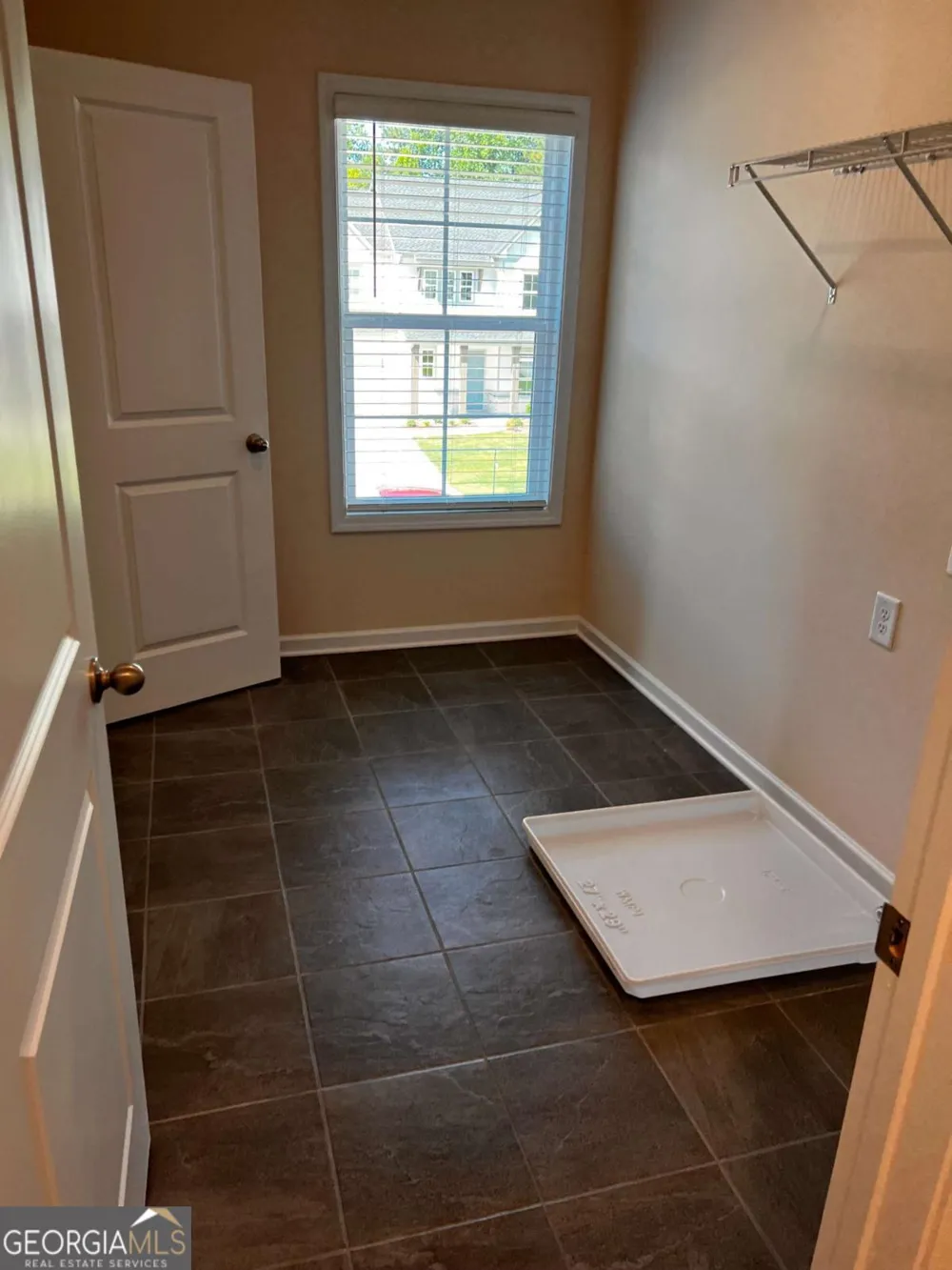 3755 Crestland LN Cumming, GA 30028