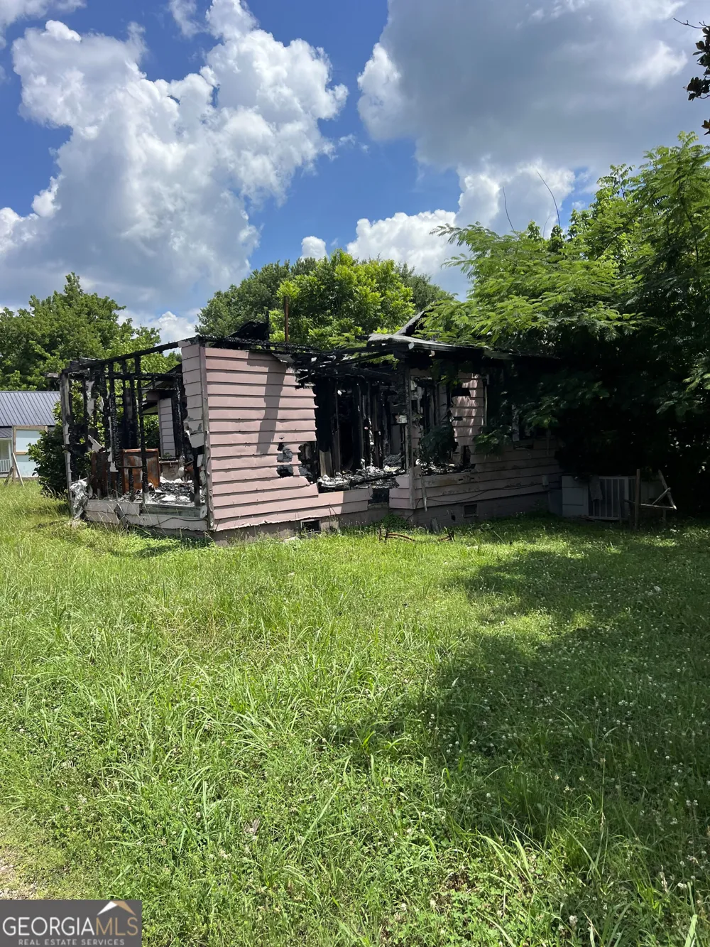 2 E 4th St ST Aragon, GA 30104