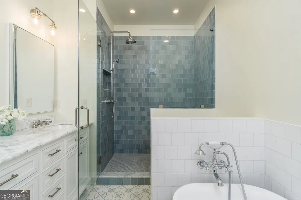 3117 Semmes ST East Point, GA 30344