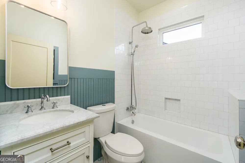 3117 Semmes ST East Point, GA 30344