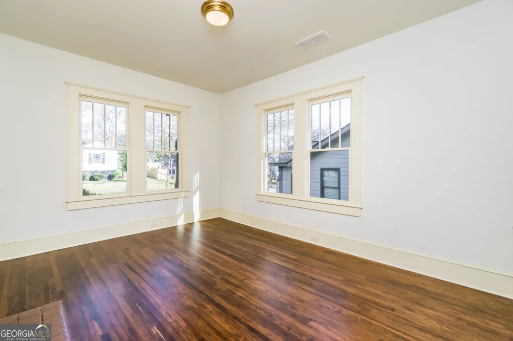 3117 Semmes ST East Point, GA 30344