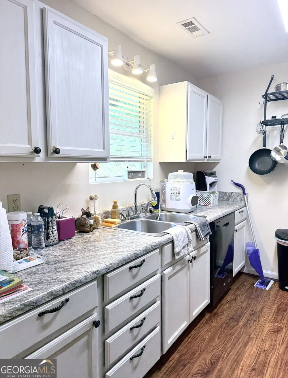 242 Old Chechero RD Clayton, GA 30525