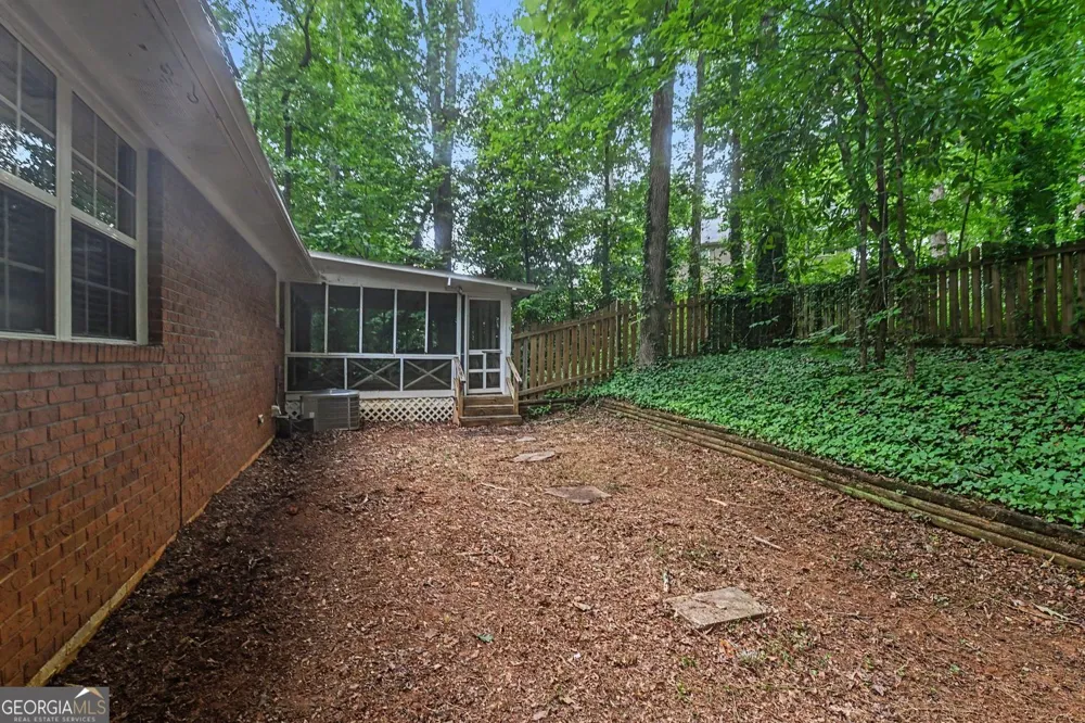 5188 2 Branches CT SW Mableton, GA 30126