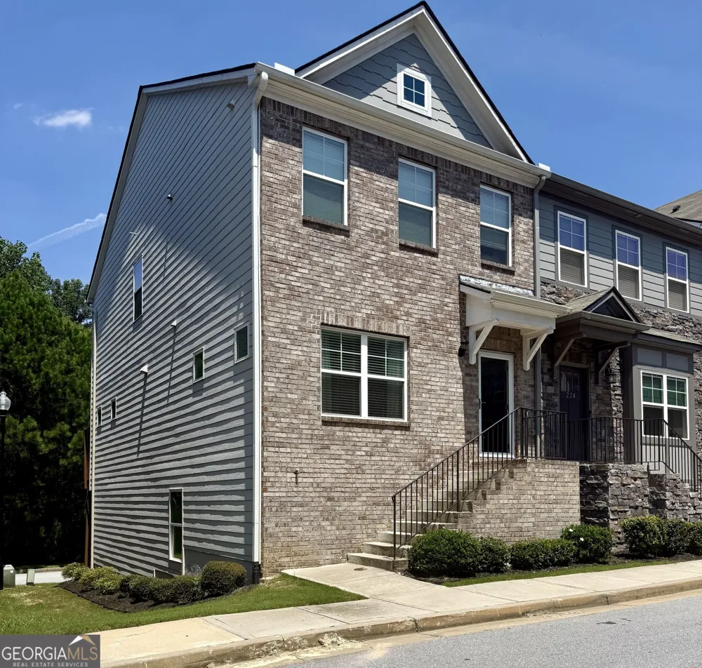 222 Ismal DR SW South Fulton, GA 30331