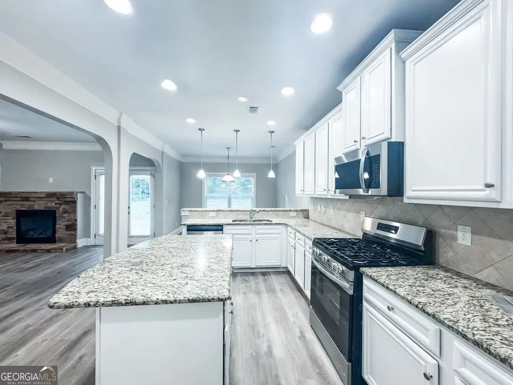 38 Canyon View DR Newnan, GA 30265